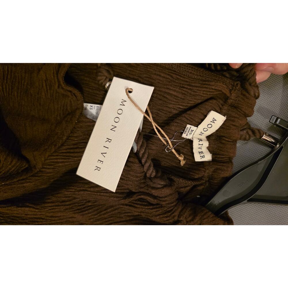 NwT Moon River Chocolate Ruche Long Sleeve Boho Peplum Textured Top XS - Picture 10 of 12